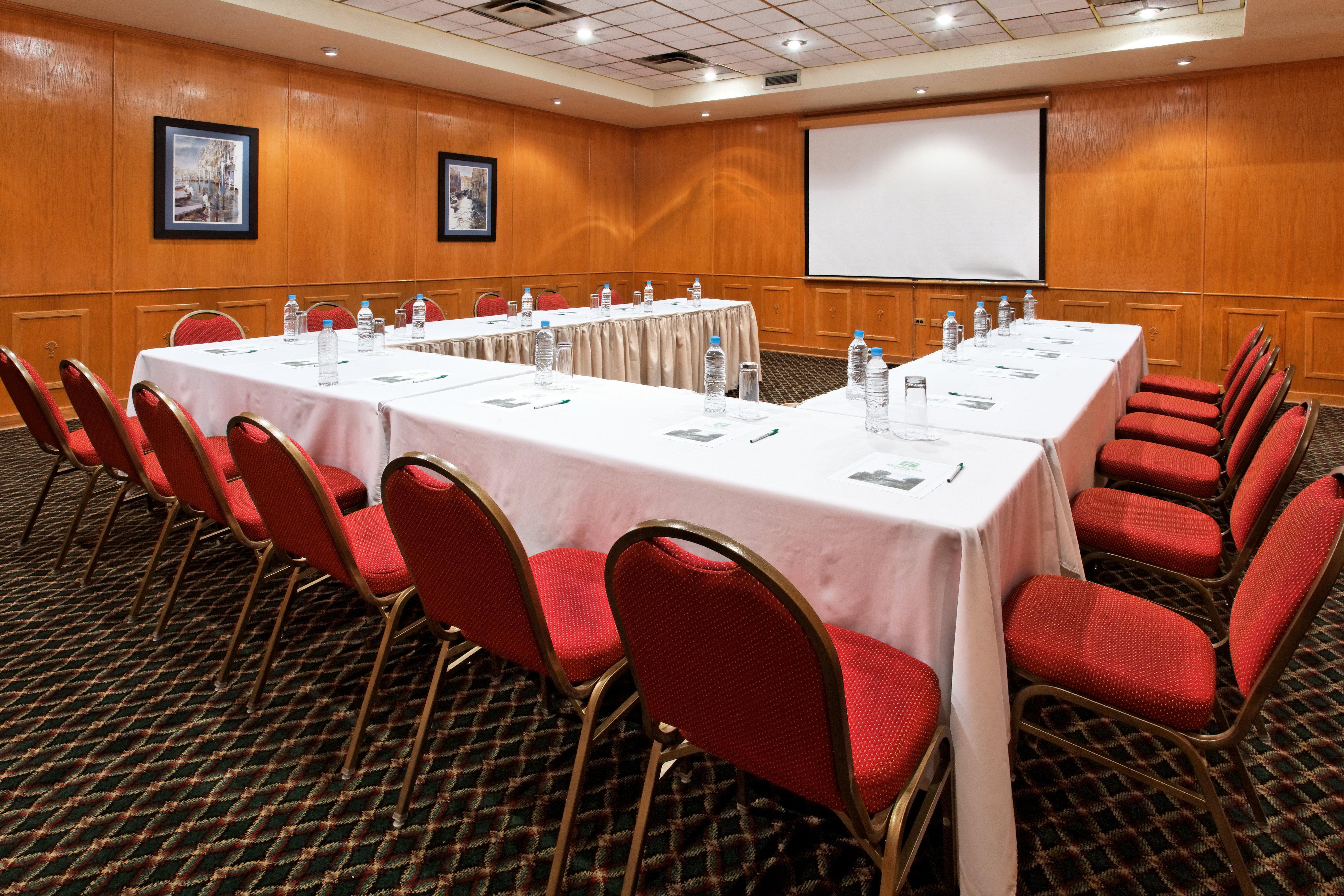 Holiday Inn & Suites Chihuahua Expo By Ihg 5* Chihuahua